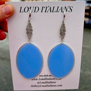 Blue light weight earrings